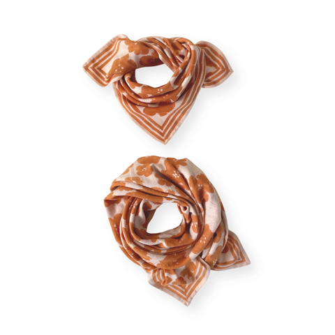 Foulard Lalavida "Marguerite - Orange apaches