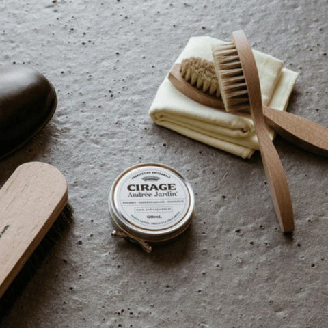 Coffret Nécessaire À Chaussures + Cirage