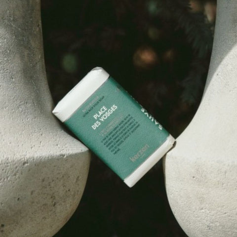 Savon Surgras Parfumé "Place Des Vosges" - Rose & Géranium
