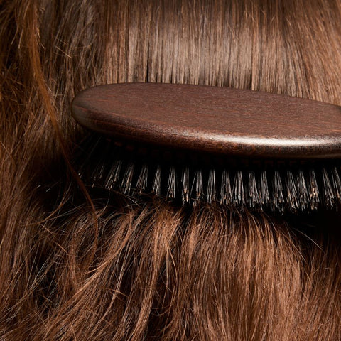 Grande brosse en sanglier - Brillance et soin - Jeanne